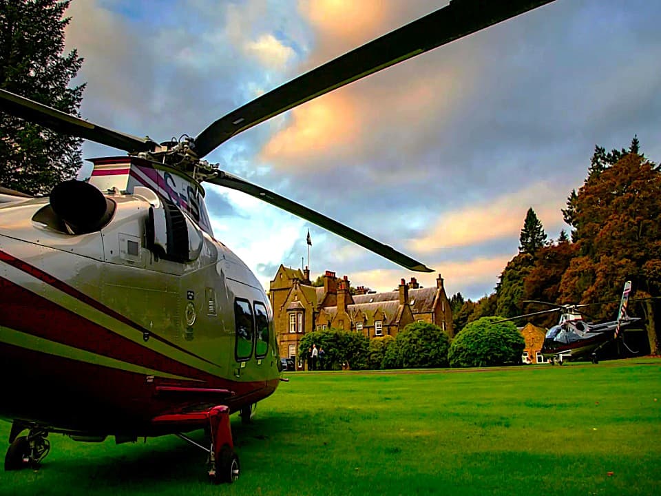 Private Castle Glamoux Regency Regency Repertoire